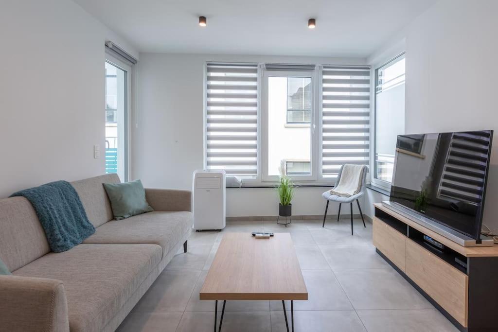 Superbe Appartement Avec Parking Малмеди Екстериор снимка